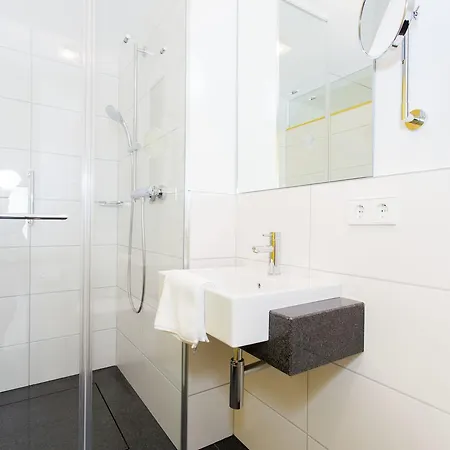 Büroma-Apart Suites Stuttgart Apartamento *